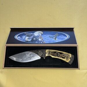 Tomahawk Custom Cutlery Bald Eagle 9 1/2 inch Carved Handle in Case